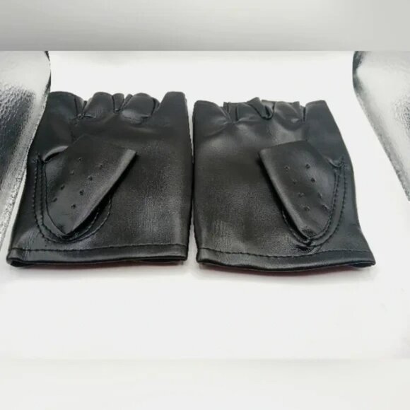 Lot Of 2 Fingerless Gloves Faux Leather Studded + Skelton Print-Black-Unisex - Picture 10 of 10
